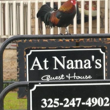 Llano At Nana'S Guesthouse المظهر الخارجي الصورة
